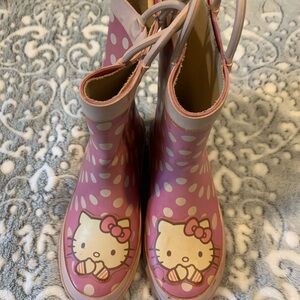 Hello Kitty Rain Boots L 11-12 Used